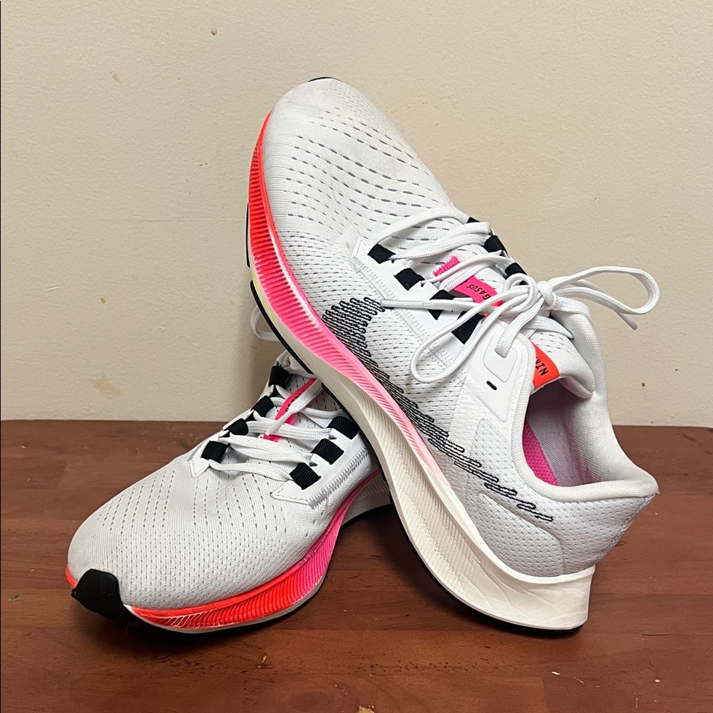 Nike Air Zoom Pegasus Sneakers
